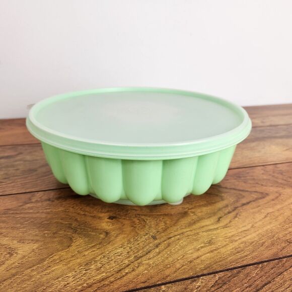 Vintage Tupperware 3 pcs Jello Mold Jell-N-Serve Mint Green with Insert & Lid - Picture 4 of 7